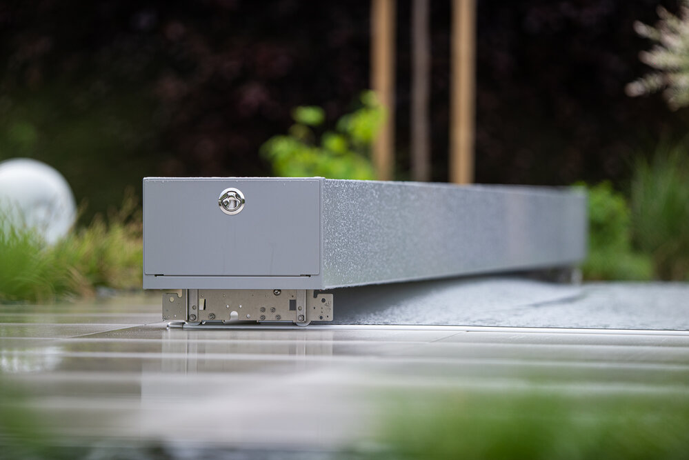 Automatische Schwimmbadabdeckung 900 x 400 cm