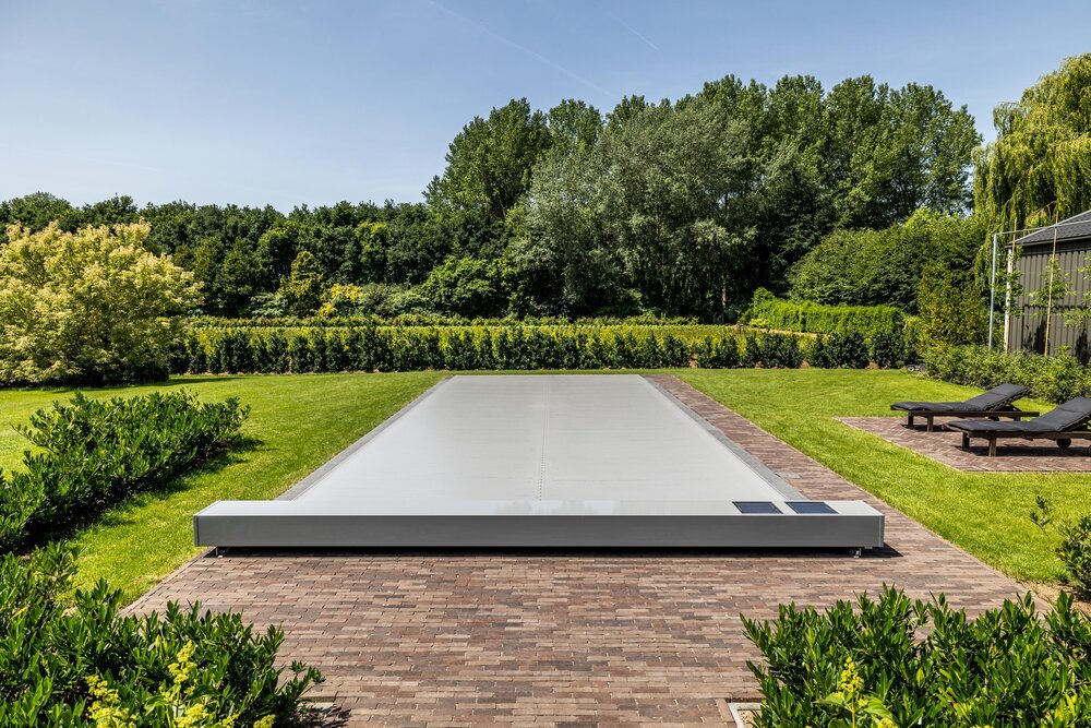 Automatische Schwimmbadabdeckung 800 x 300 cm